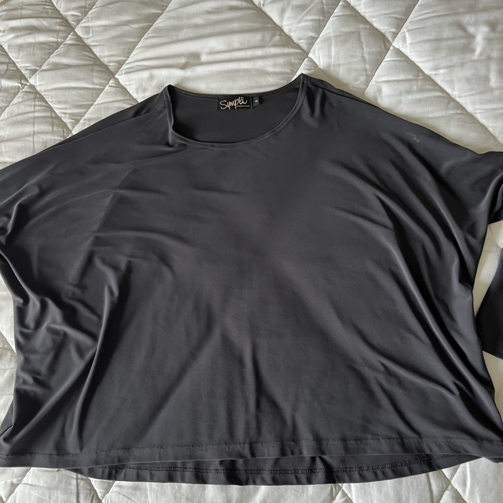 Sympli Women's Charcoal boxy Long Sleeve Top